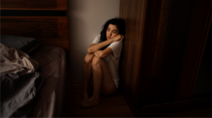 Read more about the article Drogas, trauma e fuga emocional: o que há por trás do uso?
